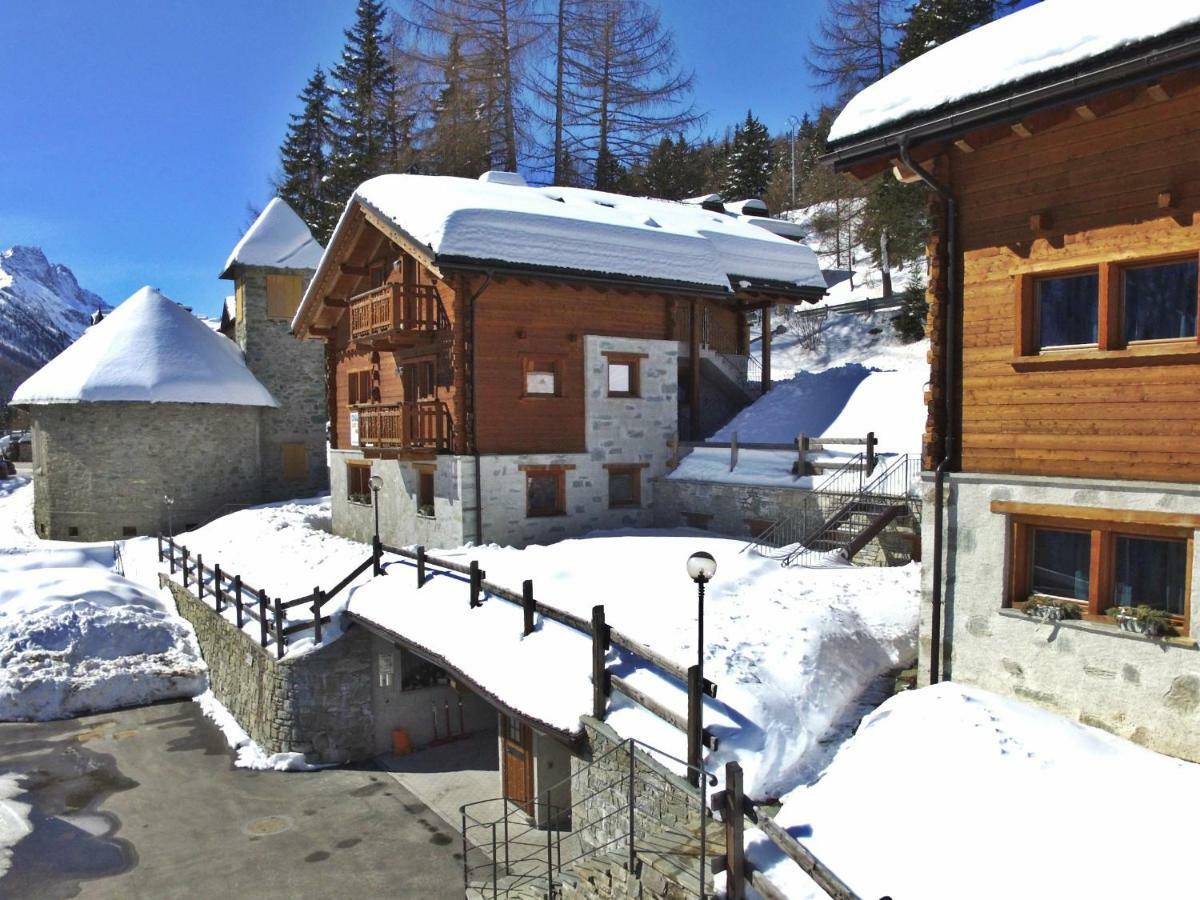 Chalet Selva Isolaccia Exterior photo